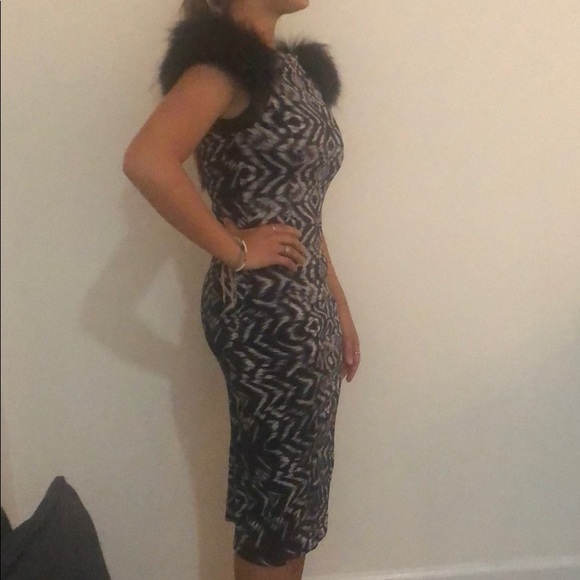 SPORTMAX Bodycon dress with mink & leather trim - Picture 2 of 8